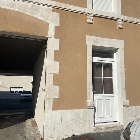 Apartament Le Studio - Logement Entier A Déols Zewnętrze zdjęcie
