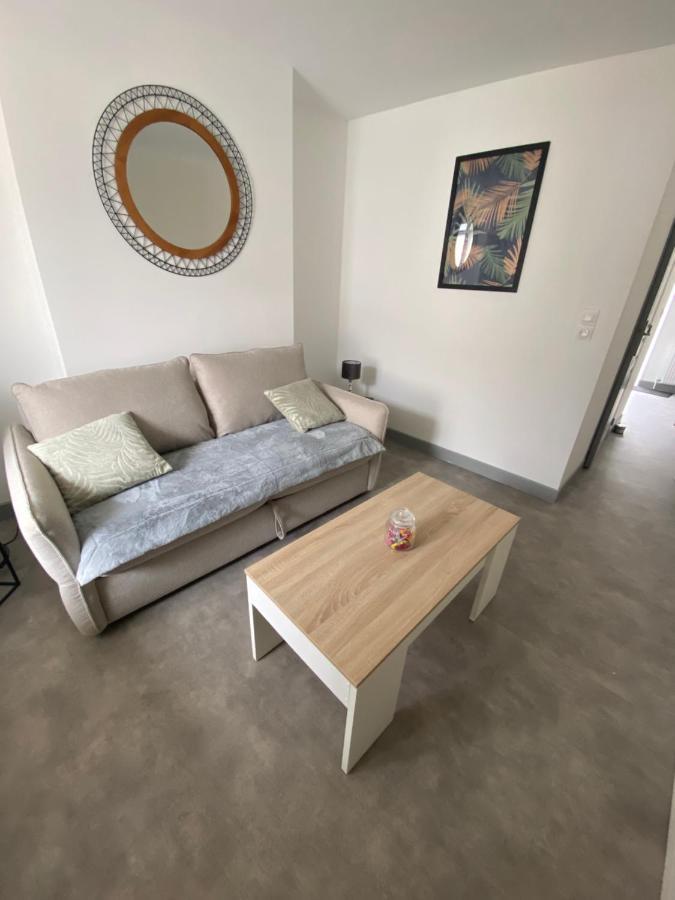 Apartament Le Studio - Logement Entier A Déols Zewnętrze zdjęcie